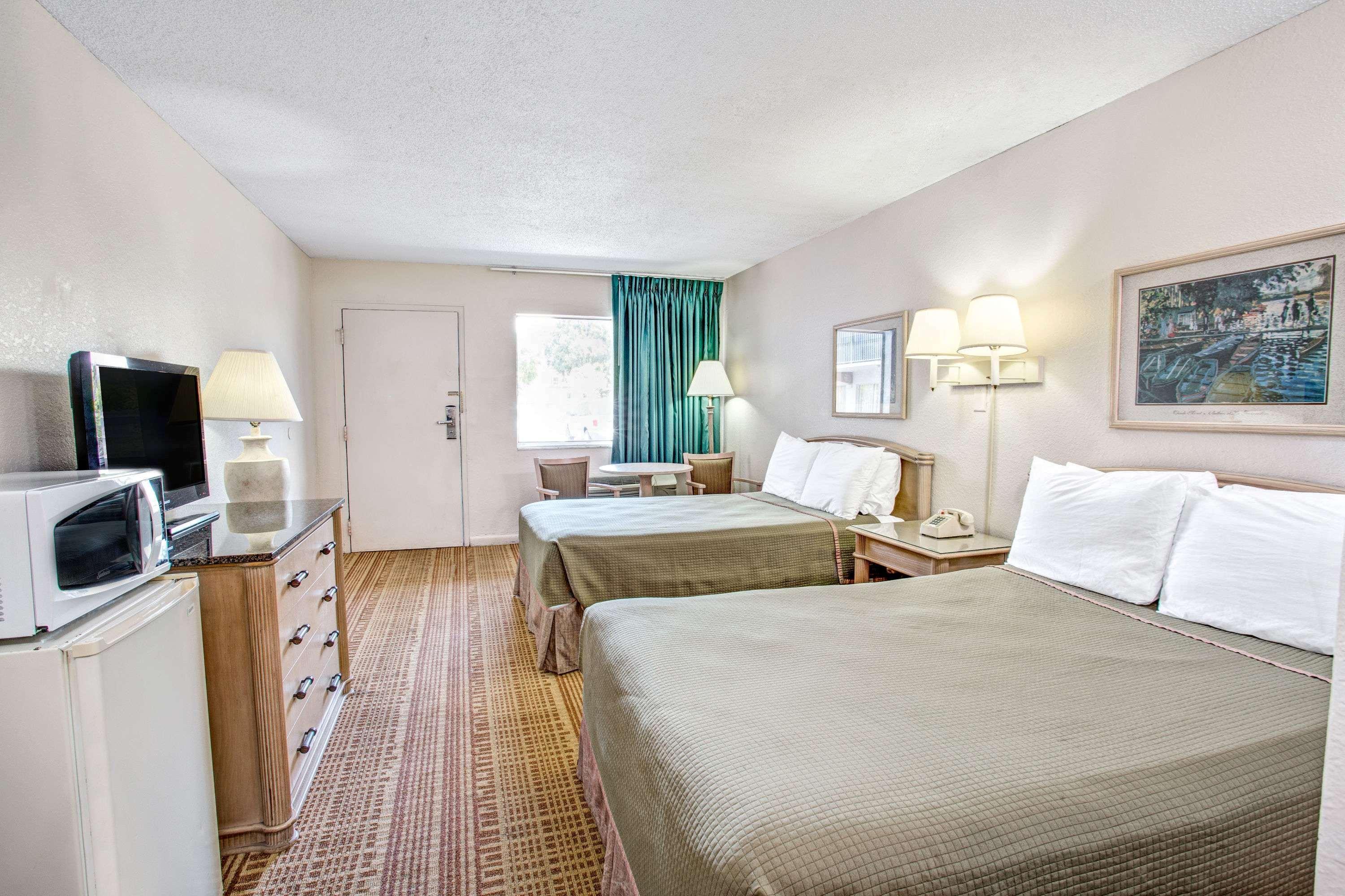 Motel Super 8 By Wyndham Kissimmee Zewnętrze zdjęcie