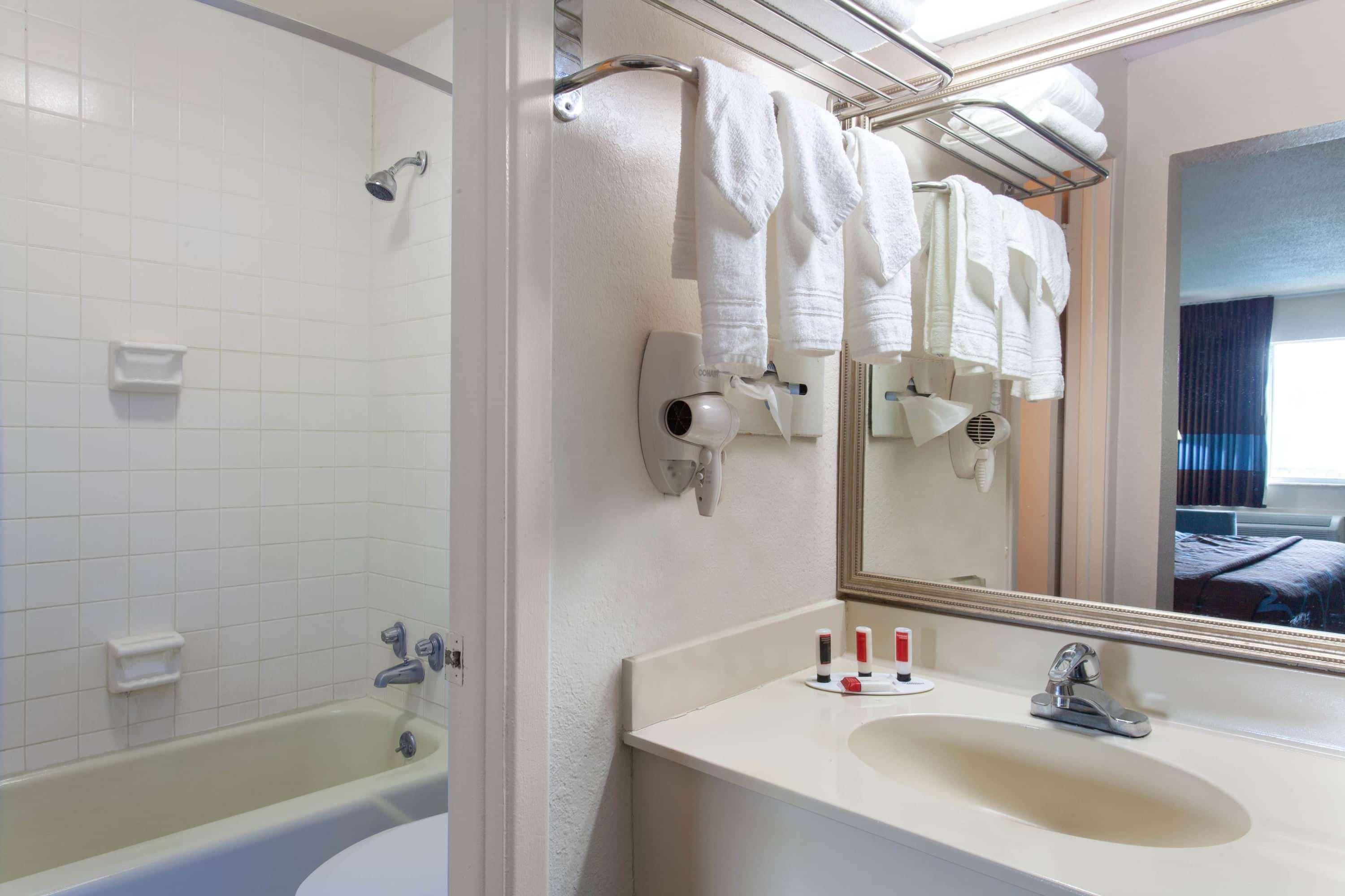 Motel Super 8 By Wyndham Kissimmee Zewnętrze zdjęcie