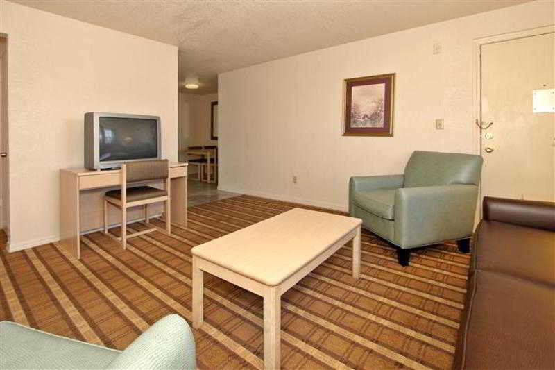 Motel Super 8 By Wyndham Kissimmee Zewnętrze zdjęcie